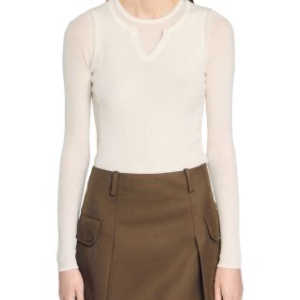 Sandro Ivory Knit top yago size 2 medium-NWT flaw